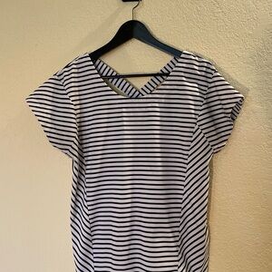 Helly Hansen Navy and White Striped Short Sleeve Athletic Top